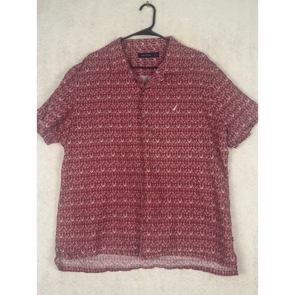 Nautica Men's XL Burgundy White Geometric Print Short Sleeve Button Down Shirt